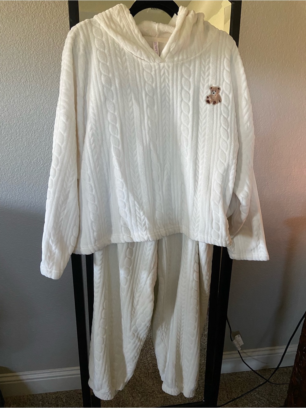 Cozy White Cable-Knit Hooded Pajama Set